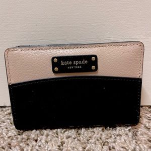 Kate Spade Bi-fold Small Wallet